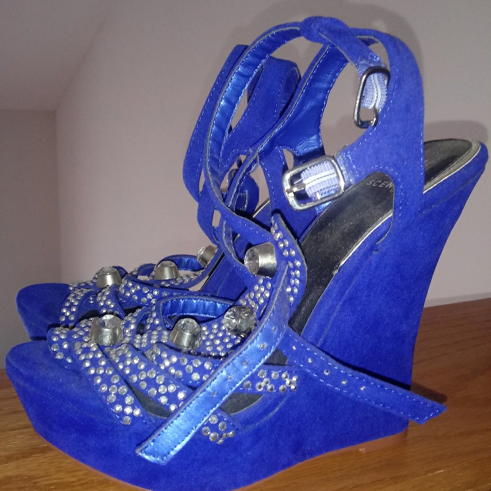 Blue wedge heels